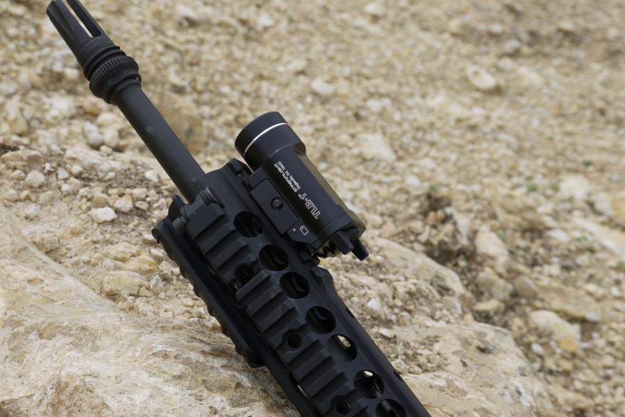 skuffe begrænse Forbindelse Gear Review: Streamlight TLR-1 on a Rifle - The Truth About Guns