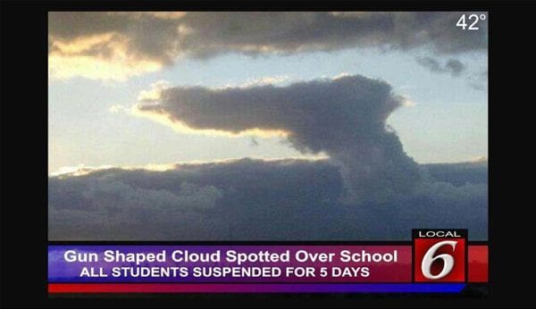 Gun shaped cloud (courtesy evilmilk.com)