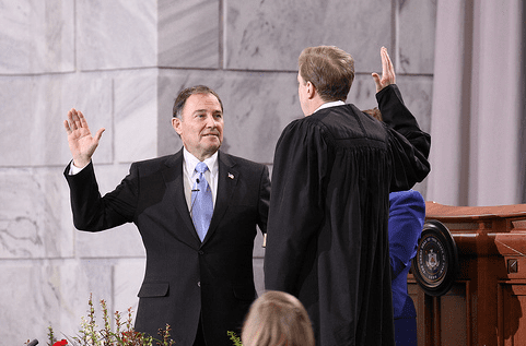 Utah Governor Herbert swear to uphold the state constitution