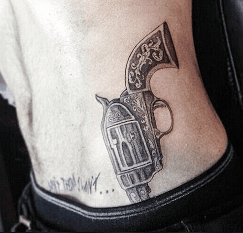 One Direction's Zayn Malik is more-or-less permanently strapped (courtesy instagram)