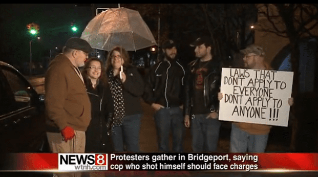 Bridgeport CT gun owners protesting legal inequality (courtesy wtnh.com)