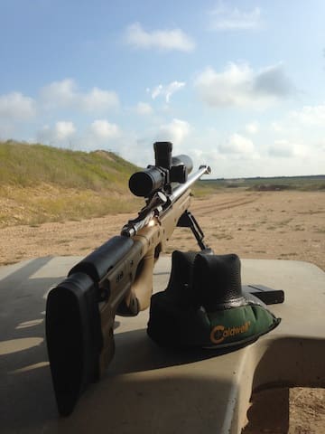 Accuracy International rifle at Best of the West Shooting Sports (courtesy The Truth About Guns)