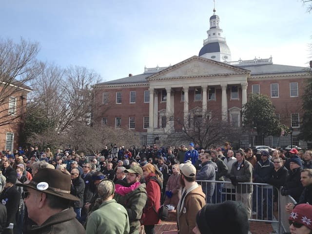 Maryland gun rally (courtesy trbimg.com)