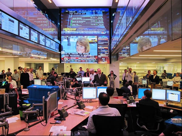 New York Times newsroom (courtesy innovationsinnewspapers.com)