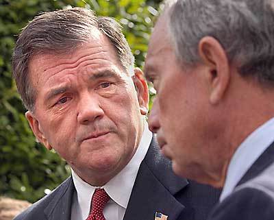 Tom Ridge (right, but not too far) and former Mayor and civilian disarmament promoter Michael Bloomberg