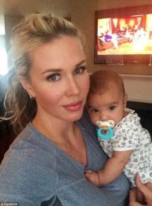 Jessica Arrendale and baby (courtesy Facebook.com)