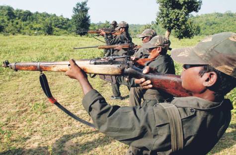 Maoist rebels in India (courtesy gulfnews.com)