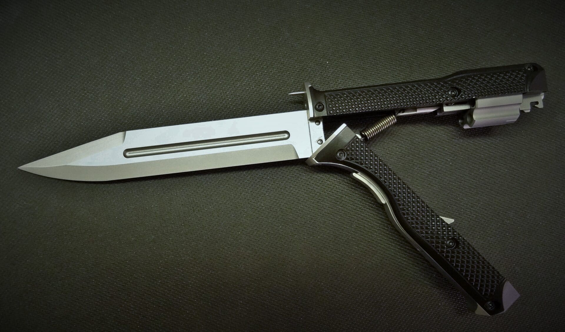 Стреляющего ножа Arsenal RS-1
