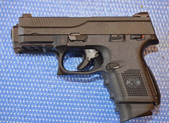 FNS-9C atop GLOCK 19 (courtesy The Truth About Guns)