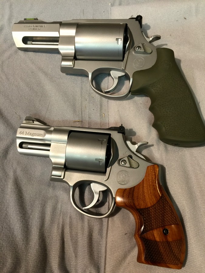 Smith & Wesson Models 460XVR and 29 (courtesy The Truth About Guns)