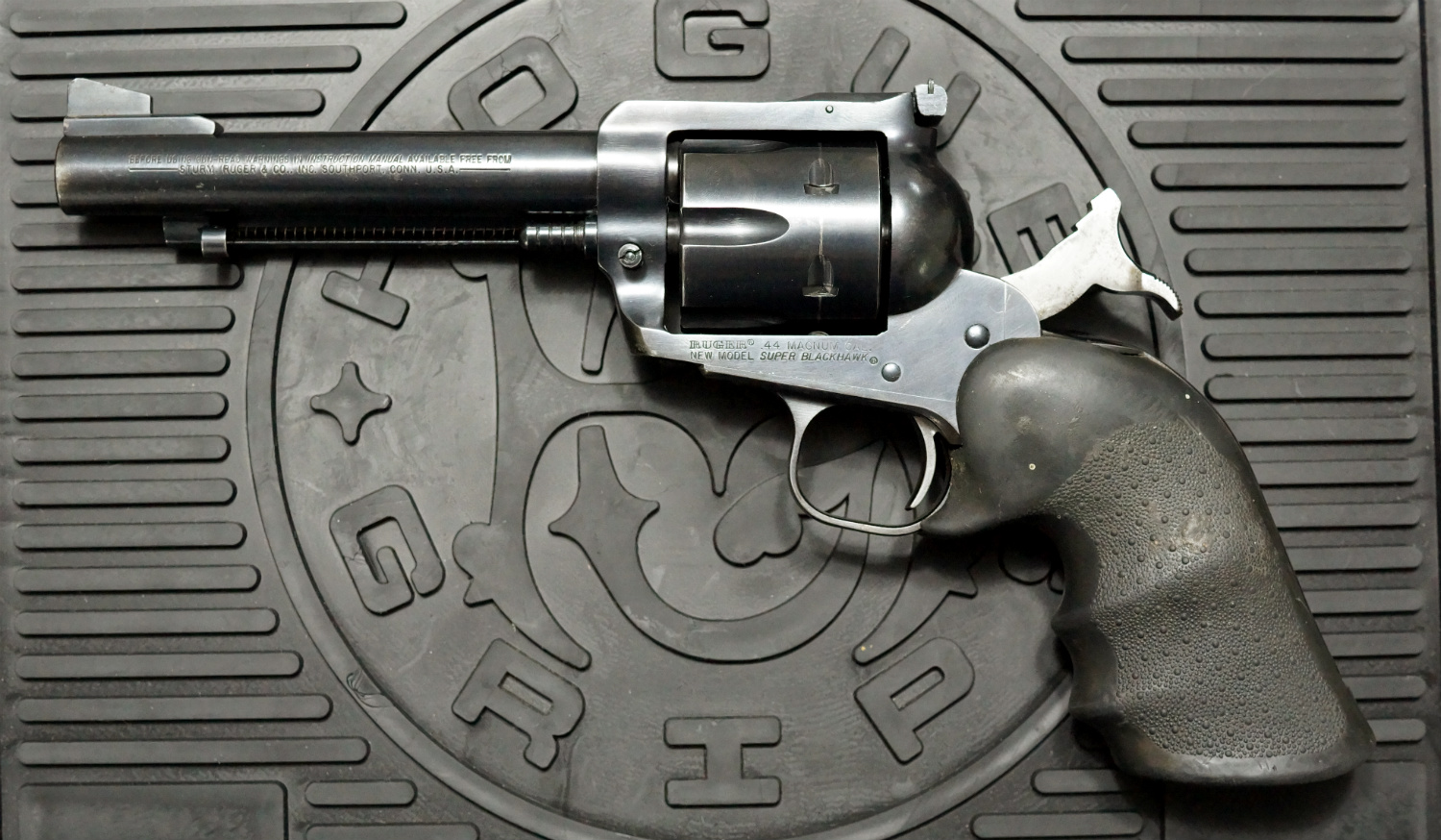 Hogue Grips Blackhawk Hardwood Fancy Super Grip Gear Guns.