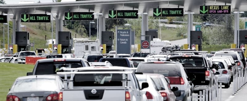Canadian-Border-Crossing-Cars