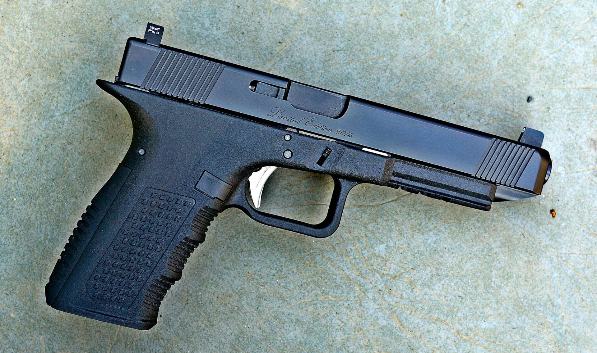 Gun Review The 0 Glock Glock Or Lone Wolf Limited Edition 2014