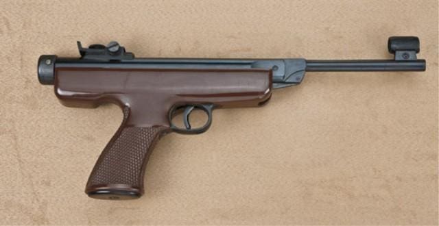 Winchester model 353 .177 caliber target-grade spring action pellet gun. Made in Germany (courtesy icollector.com)