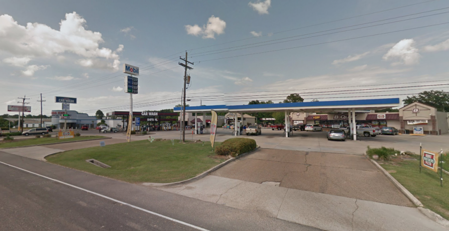 B Quick store on Airline Hwy. (courtesy Google maps)