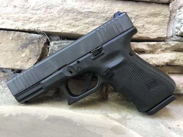 Glock 19 gen 5 9mm, with front cocking serrations