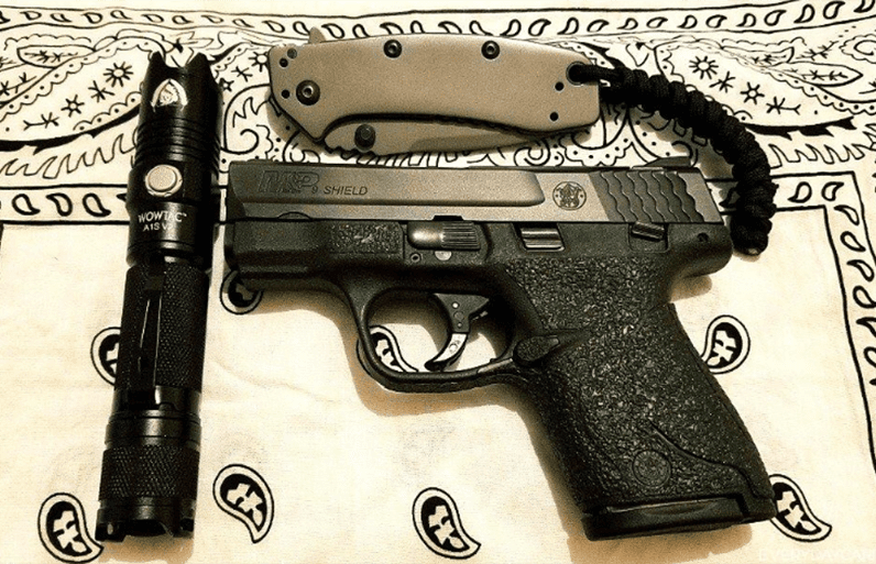 Smith & Wesson M&P9 Shield