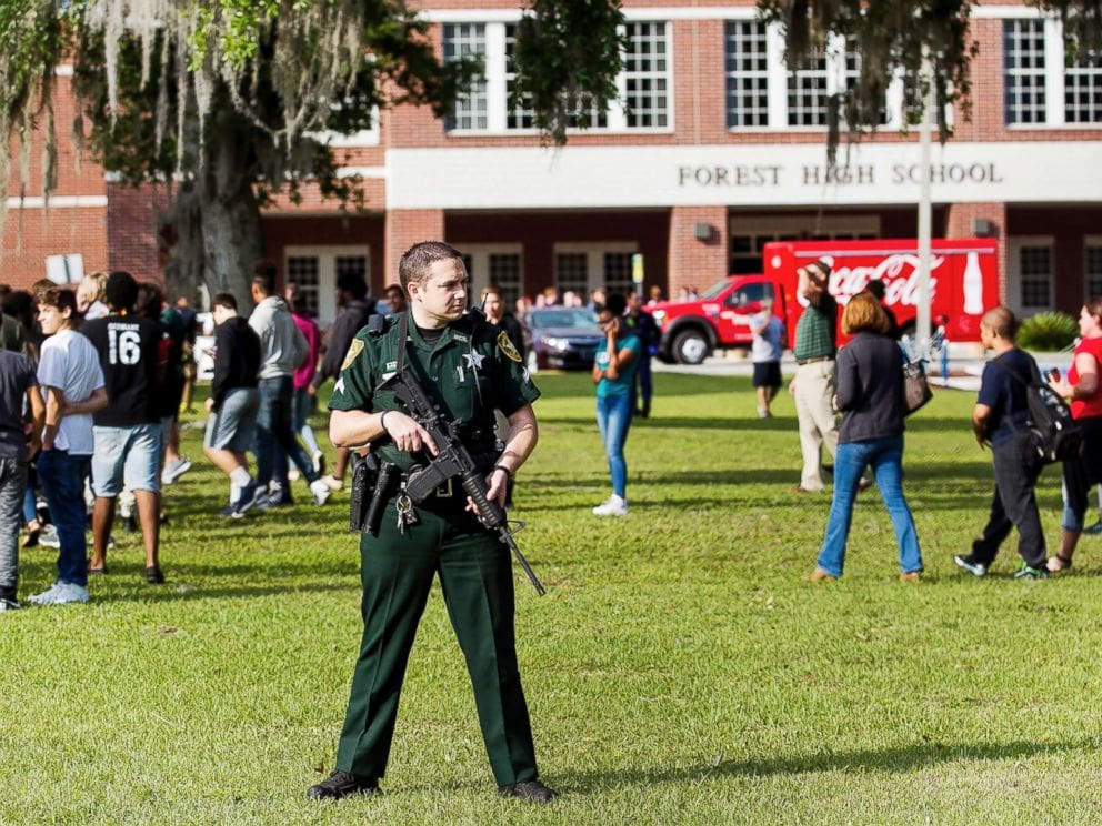 1 student injured in Florida high school shooting; suspect in custody, officials say