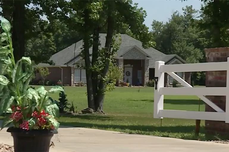 Arkansas Homeowner Shoots Burglar Shotgun Warning Shot Todd Byrnes