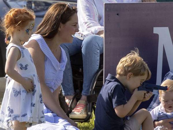 Prince George Toy Gun Outrage Twitter Kate Middleton