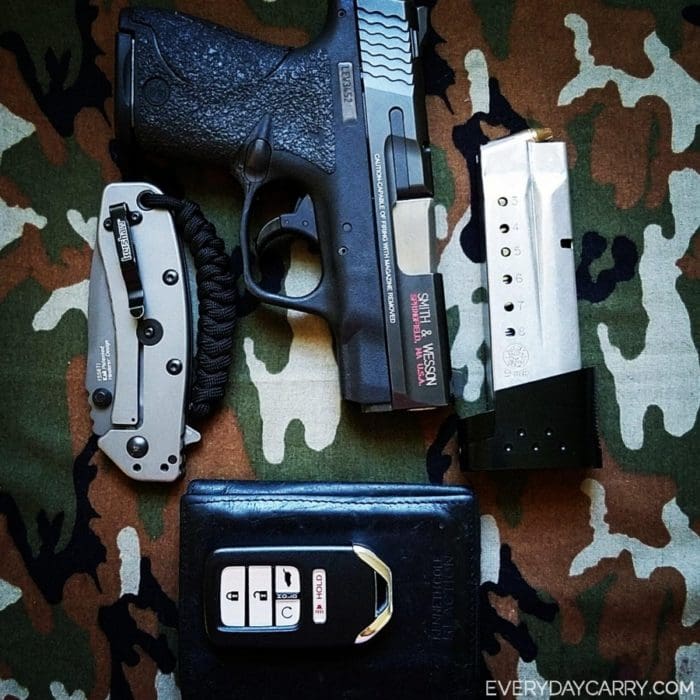 Color-Fill Carry: Everyday Carry Pocket Dump of the Day Smith & Wesson SHIELD