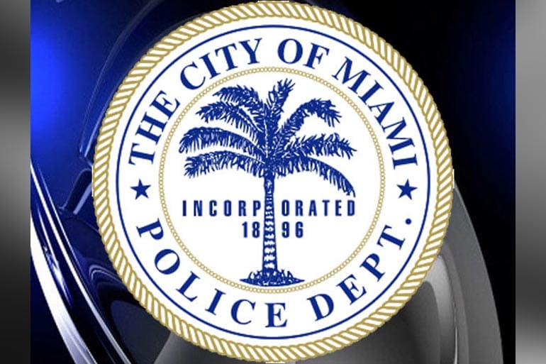 Miami man arrested for offering to buy guns