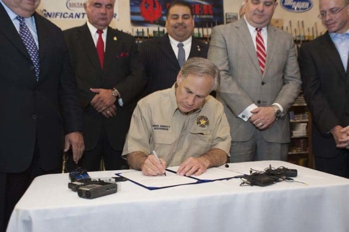 Texas Governor Greg Abbott bill sign pro-gun