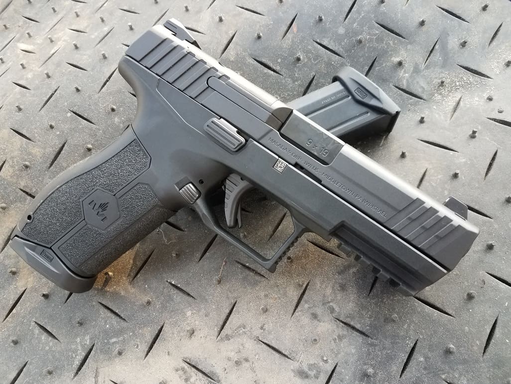 IWI MASADA 9mm Pistol review