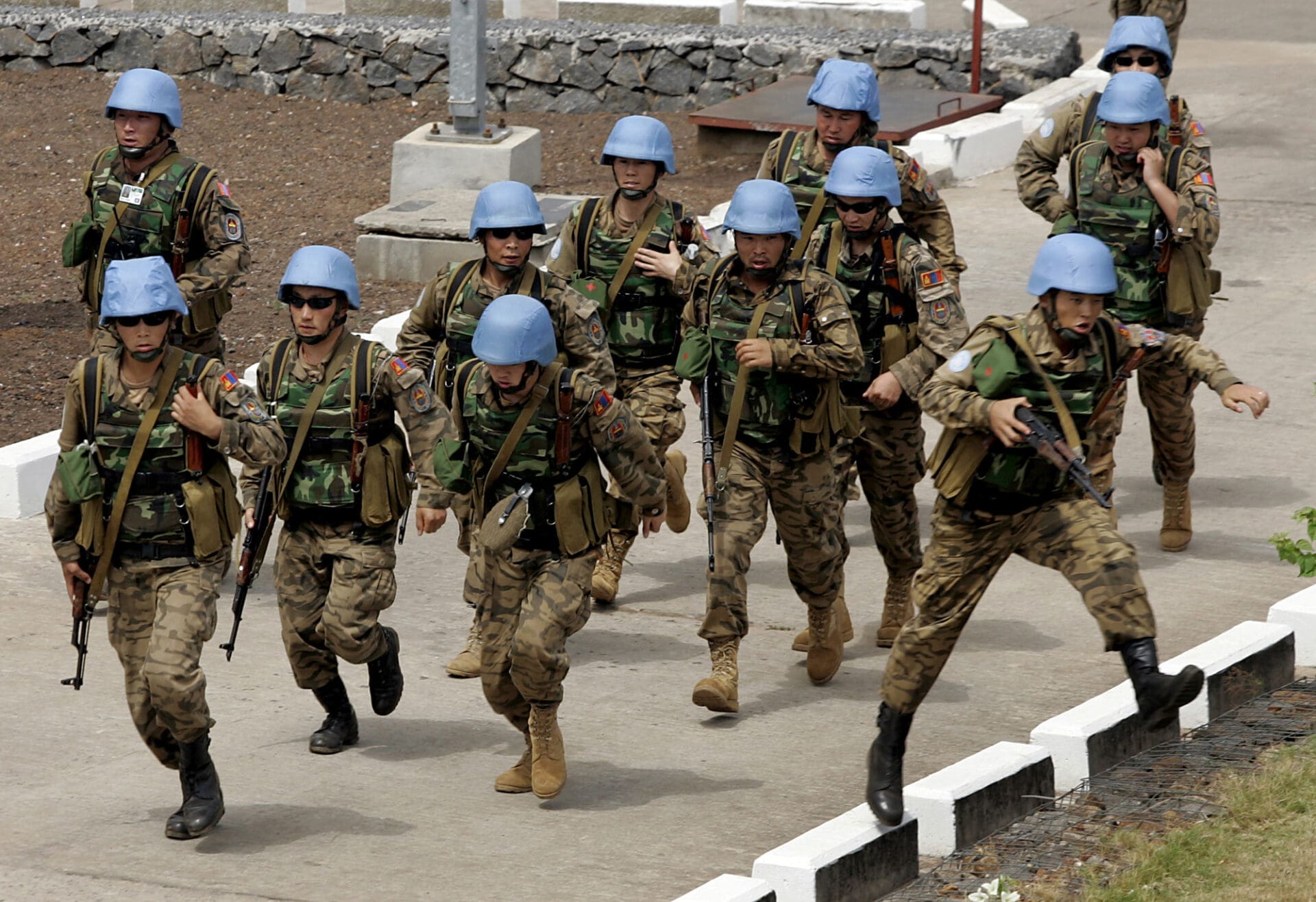 UN troops blue helmet