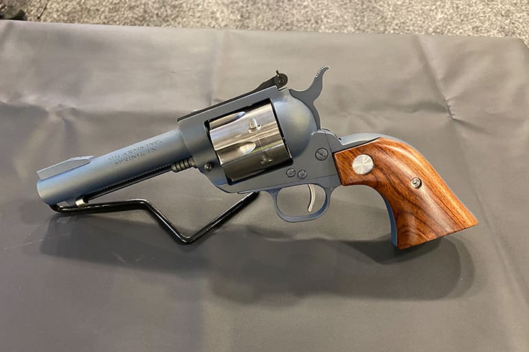 MG Arms Dragonfly revolver