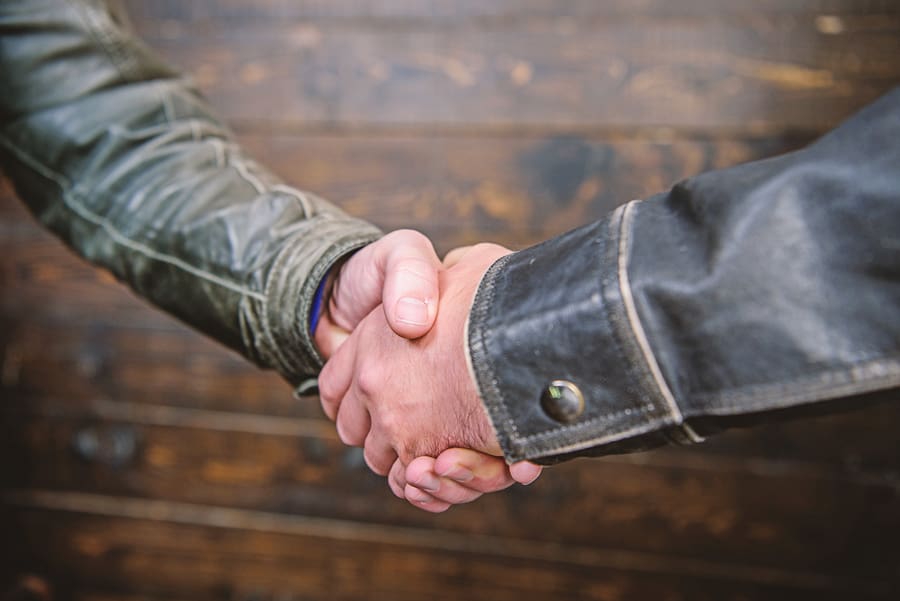 handshake hand shake agreement deal