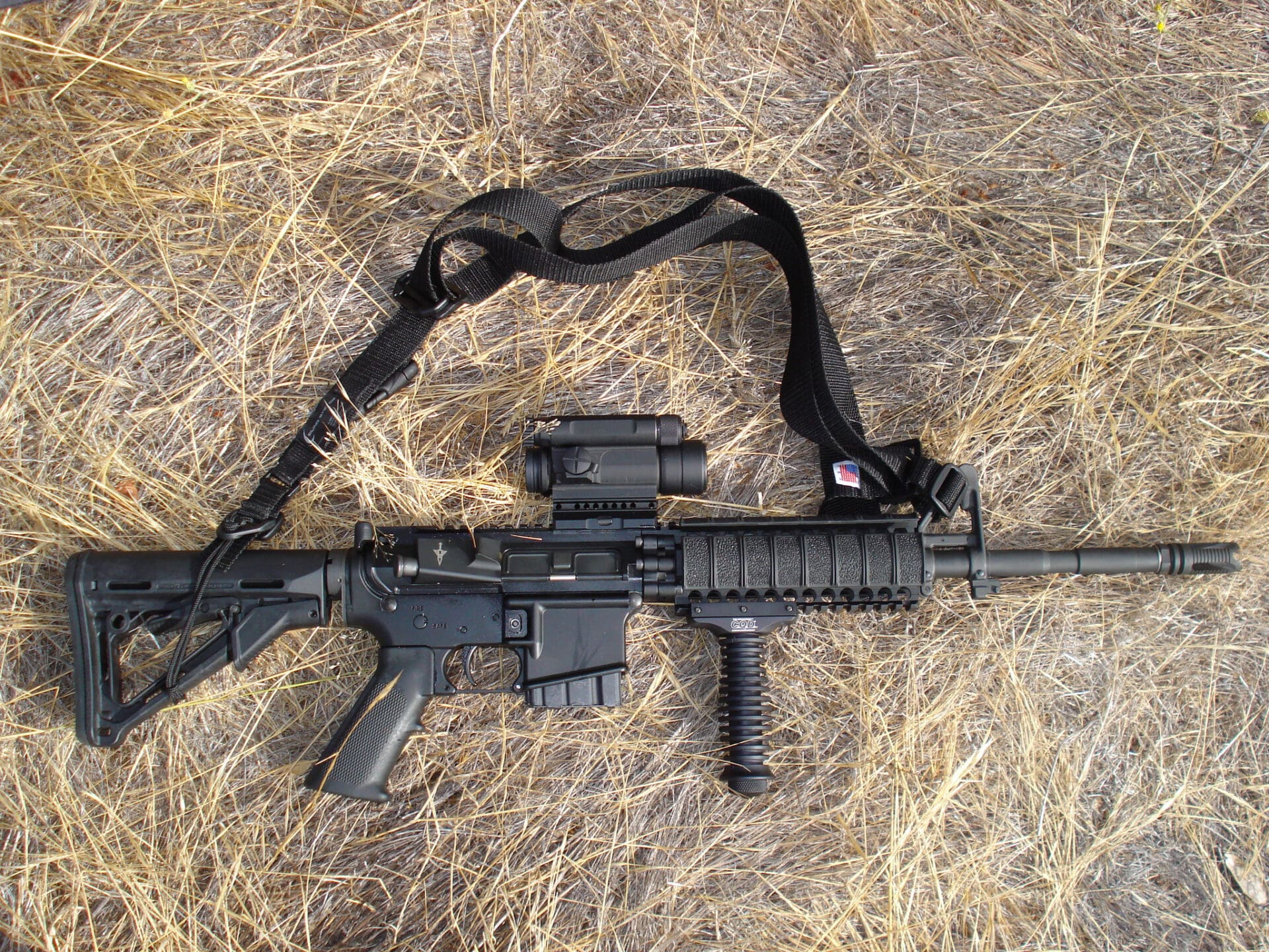 AR-15 rifle with Aimpoint