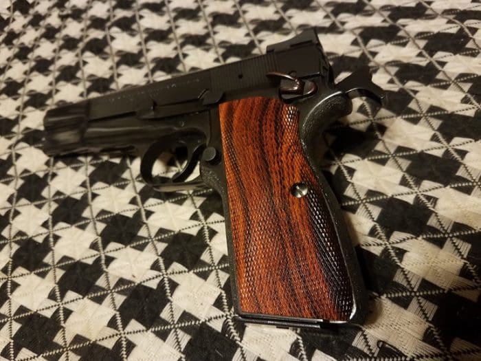 What I'm Carrying Now Browning Hi-Power