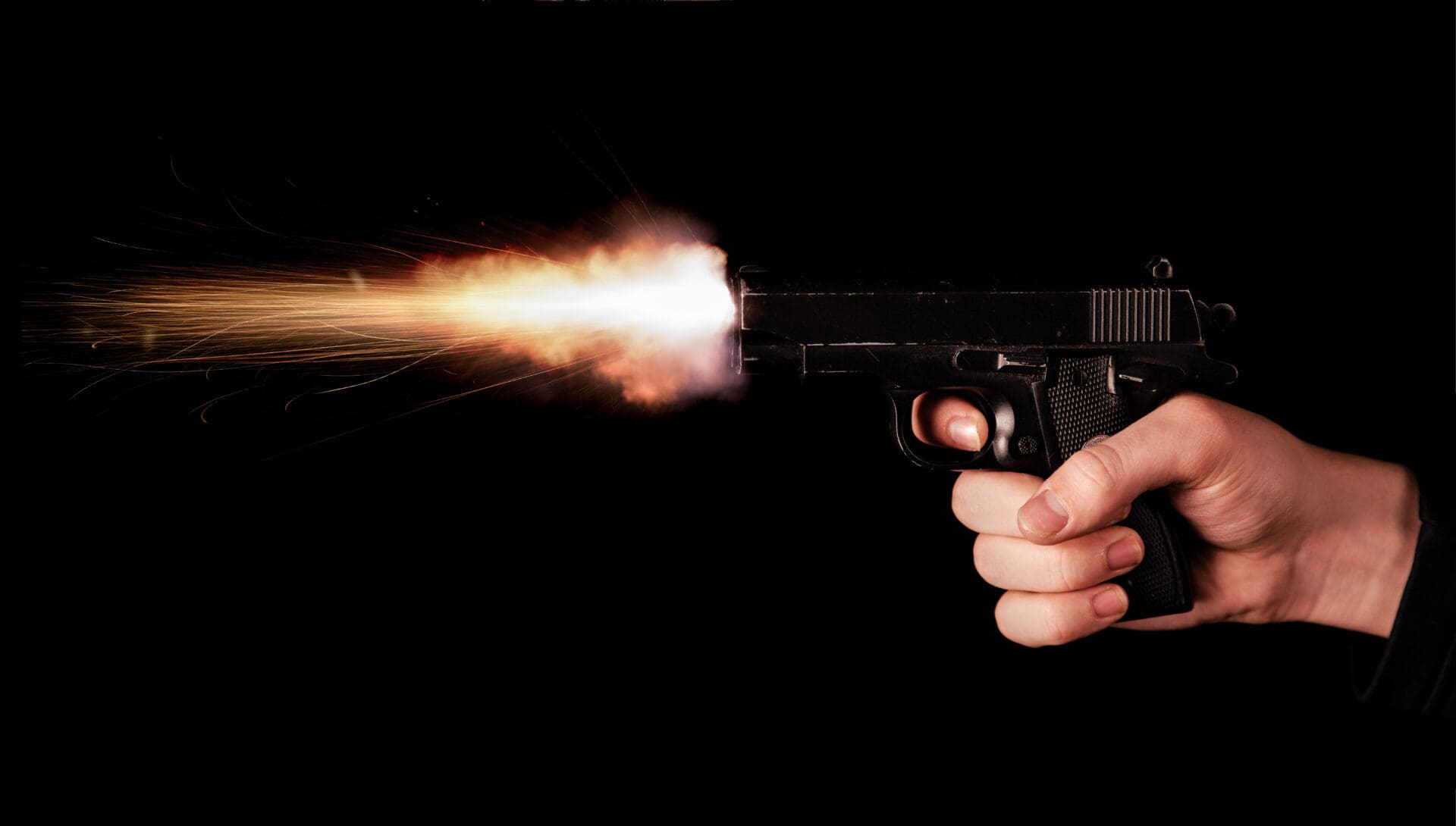 defensive gun use handgun pistol shooting