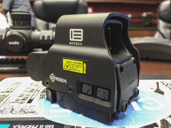 EOTECH holographic weapon sight green