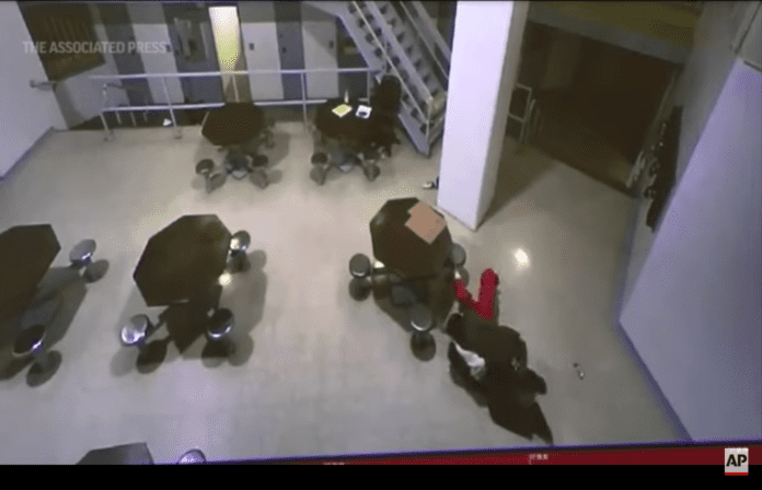 Nikolas Cruz jail guard attack video