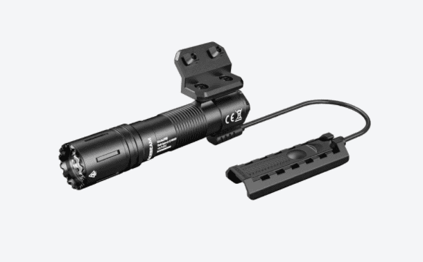ACEBEAM's Tactical Defender P15 Weapon Light EDC