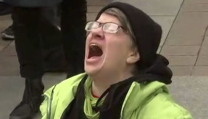 Trump Inauguration no scream woman