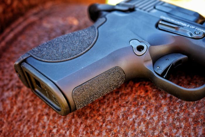 Smith & Wesson CSX hammer 9mm pistol