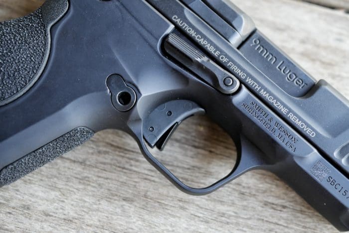 Smith & Wesson CSX hammer 9mm pistol