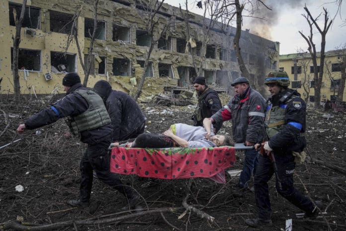 Ukraine civilian casualty war zone
