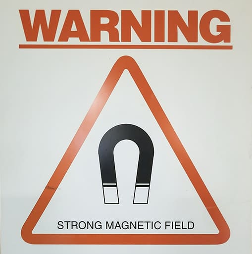 MRI magnetic field warning sign