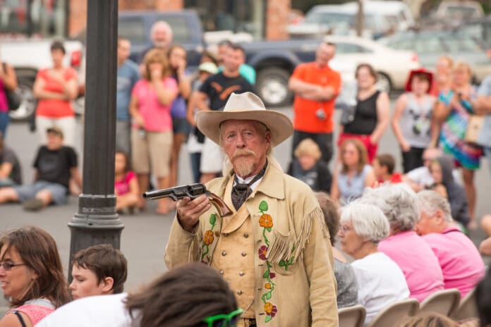 Buffalo Bill Cody gun revolver