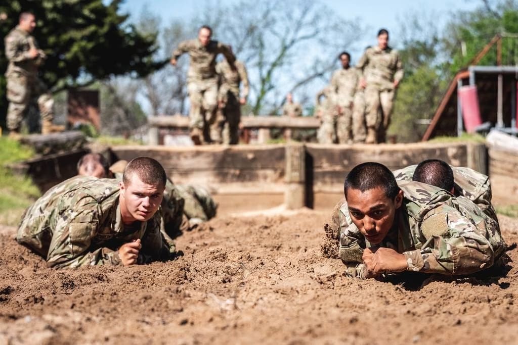 army training crawl