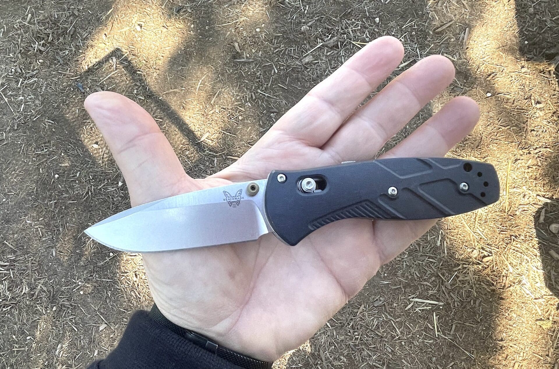 The Tactical Combat Things That Dont Suck Benchmade 585 03 Mini Barrage